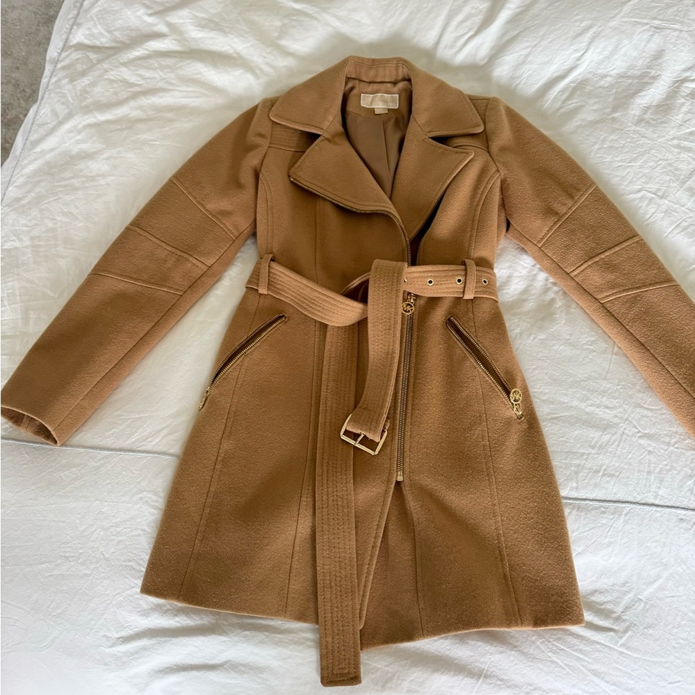 Michael Kors Jacket. Used but in good shape!
